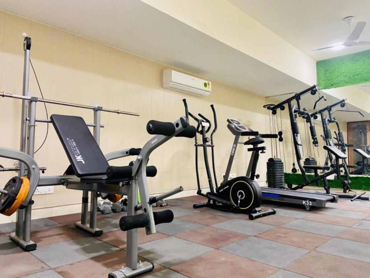 גורגאון Olive Service Apartments - Golf Course Road מראה חיצוני תמונה