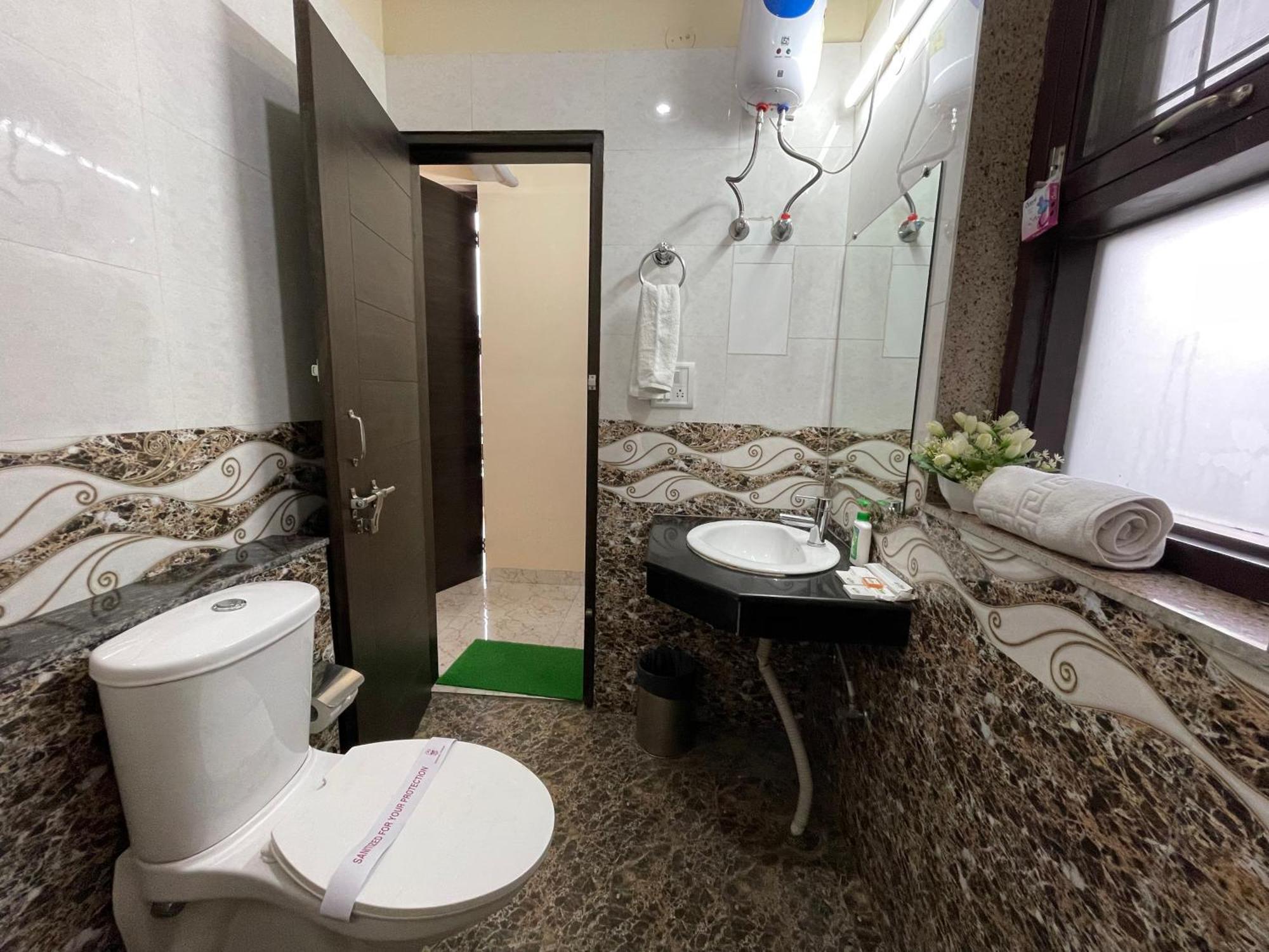 גורגאון Olive Service Apartments - Golf Course Road חדר תמונה